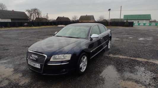 Audi A8 D3