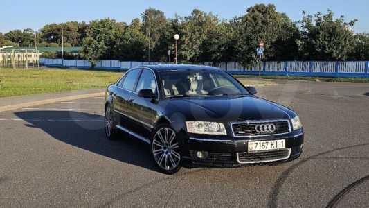 Audi A8 D3