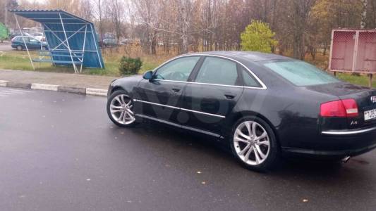 Audi A8 D3