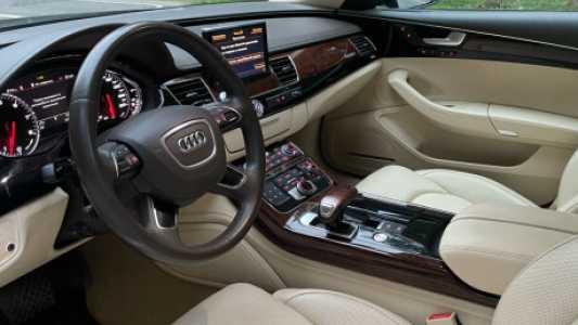 Audi A8 D4, 2013, пробег 270000 км