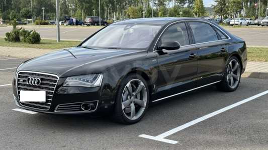 Audi A8 D4