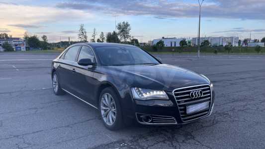 Audi A8 D4