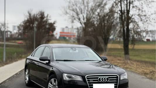 Audi A8 D4