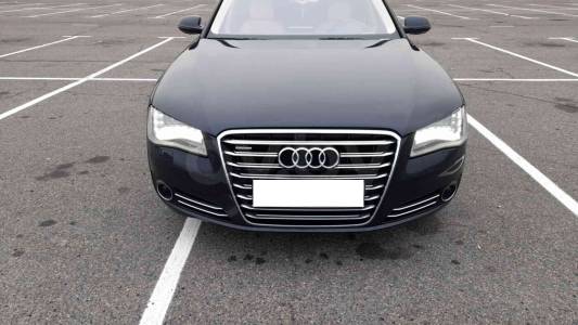 Audi A8 D4