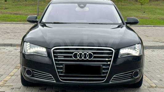 Audi A8 D4