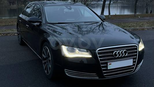 Audi A8 D4