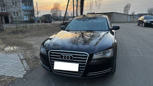 Audi A8 D4