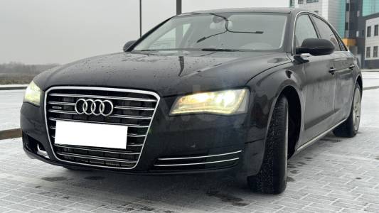 Audi A8 D4