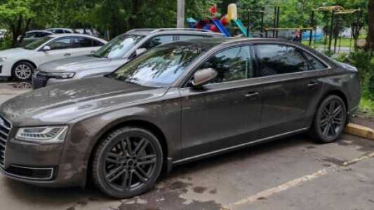 Audi A8 D4 Рестайлинг, 2016, пробег 199000 км Audi A8 D4 Рестайлинг, 2016, пробег 199000 км