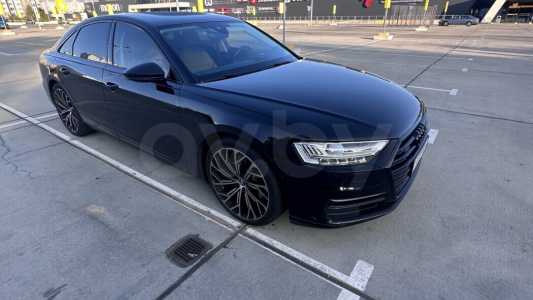 Audi A8 D5