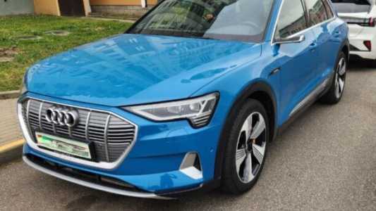 Audi e-tron , 2018, пробег 118000 км