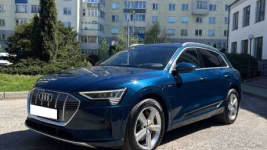 Audi e-tron , 2020, пробег 104000 км
