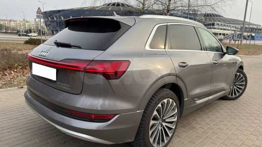 Audi e-tron I