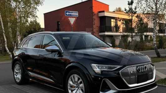 Audi e-tron S I