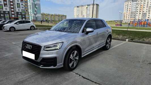 Audi Q2 I