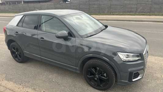 Audi Q2 I