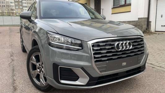 Audi Q2 I