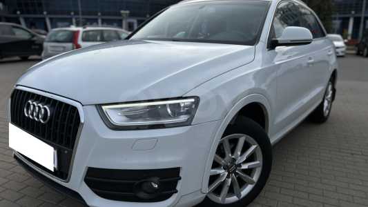 Audi Q3 8U