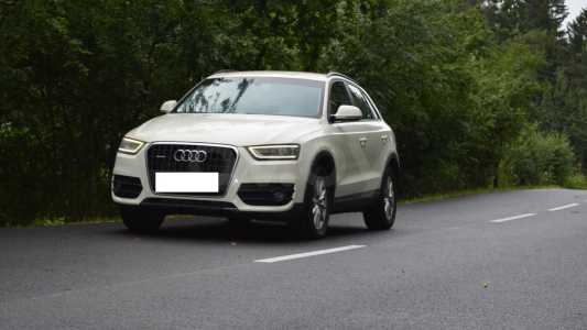 Audi Q3 8U