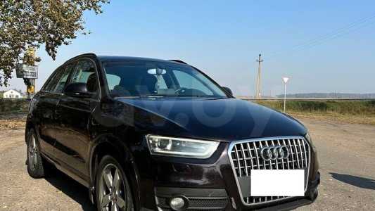 Audi Q3 8U