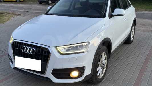 Audi Q3 8U