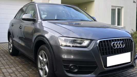 Audi Q3 8U