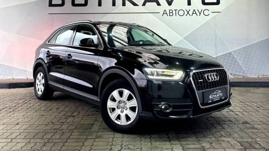 Audi Q3 8U