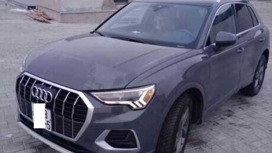 Audi Q3 F3, 2020, пробег 110000 км Audi Q3 F3, 2020, пробег 110000 км