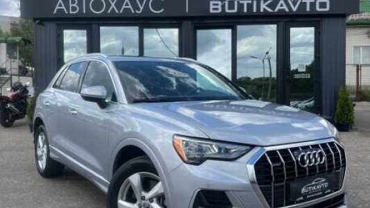 Audi Q3 F3, 2020, пробег 25000 км Audi Q3 F3, 2020, пробег 25000 км