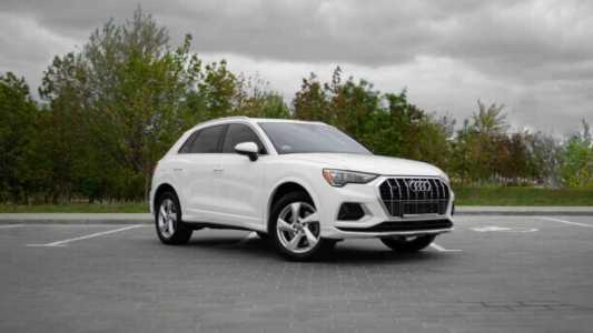 Audi Q3 F3, 2020, пробег 58800 км Audi Q3 F3, 2020, пробег 58800 км