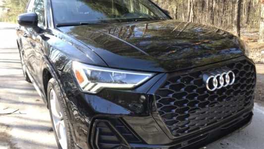 Audi Q3 F3, 2020, пробег 95000 км Audi Q3 F3, 2020, пробег 95000 км