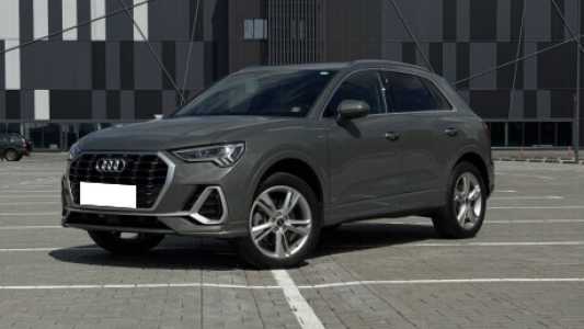 Audi Q3 F3, 2022, пробег 79500 км Audi Q3 F3, 2022, пробег 79500 км