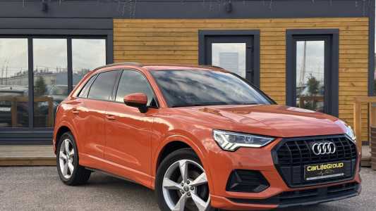 Audi Q3 F3