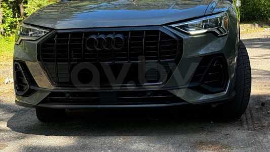 Audi Q3 F3
