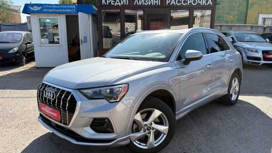 Audi Q3 F3