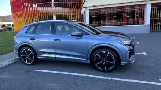 Audi Q4 e-tron , 2023, пробег 10470 км Audi Q4 e-tron , 2023, пробег 10470 км