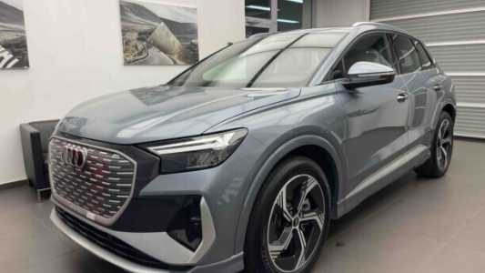 Audi Q4 e-tron , 2023, пробег 14344 км