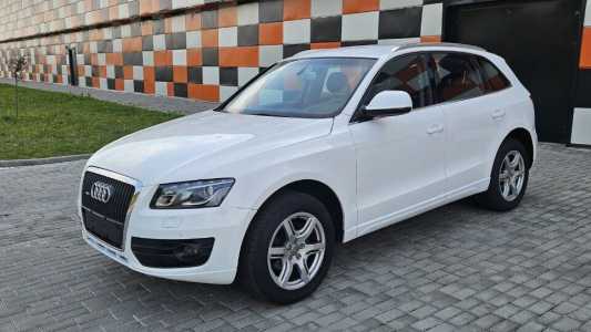 Audi Q5 8R