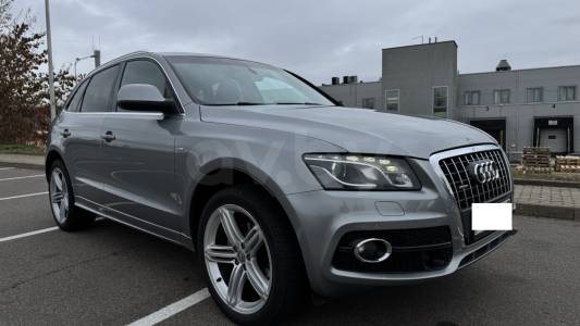 Audi Q5 8R