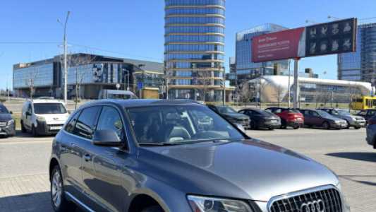 Audi Q5 8R Рестайлинг, 2015, пробег 154018 км Audi Q5 8R Рестайлинг, 2015, пробег 154018 км