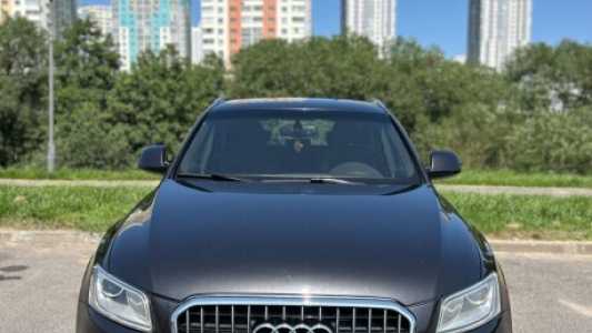 Audi Q5 8R Рестайлинг, 2015, пробег 164500 км Audi Q5 8R Рестайлинг, 2015, пробег 164500 км