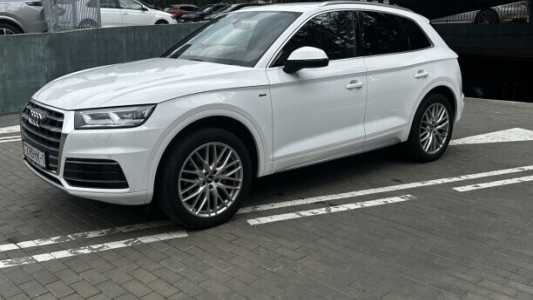 Audi Q5 FY, 2018, пробег 108000 км Audi Q5 FY, 2018, пробег 108000 км