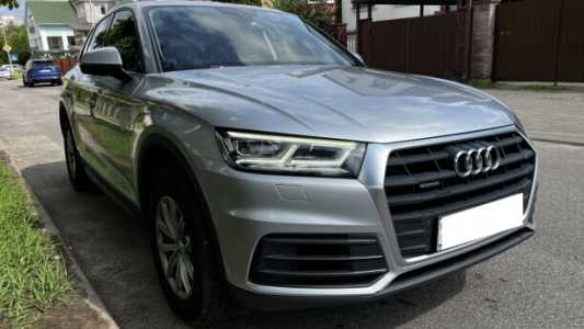 Audi Q5 FY, 2018, пробег 238000 км Audi Q5 FY, 2018, пробег 238000 км