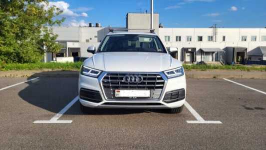 Audi Q5 FY, 2020, пробег 49000 км Audi Q5 FY, 2020, пробег 49000 км