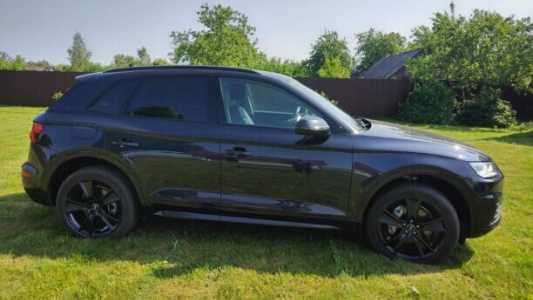 Audi Q5 FY, 2020, пробег 81660 км Audi Q5 FY, 2020, пробег 81660 км