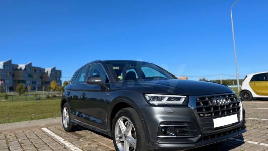 Audi Q5 FY