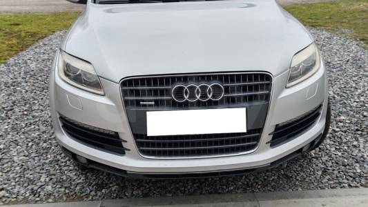 Audi Q7 4L