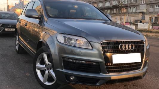 Audi Q7 4L