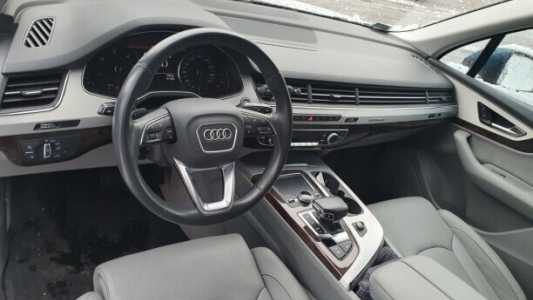 Audi Q7 4M, 2018, пробег 187000 км Audi Q7 4M, 2018, пробег 187000 км