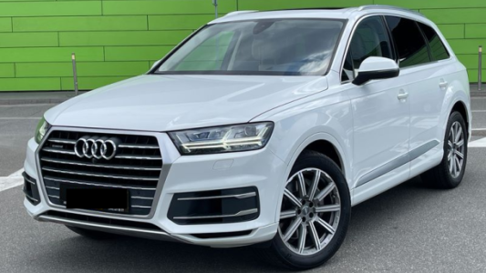 Audi Q7 4M, 2019, пробег 80000 км Audi Q7 4M, 2019, пробег 80000 км